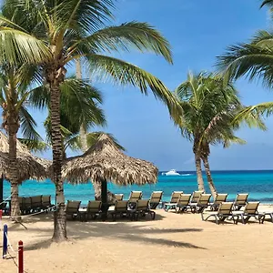 Apartamento 3 Bedroom Beachfront Apt @cadaquescaribe Dominicus, Bayahíbe
